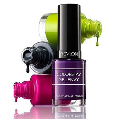 Dlhotrvajúci lak na nechty Revlon